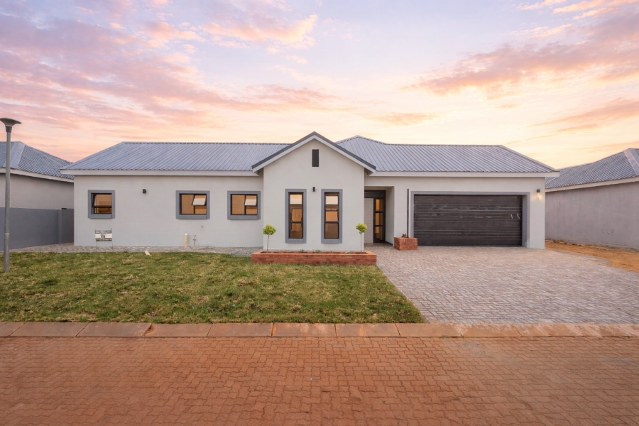 To Let 3 Bedroom Property for Rent in Melodie North West